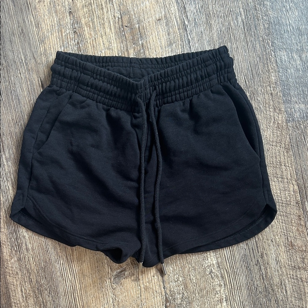 H&M Black Athletic Women's Shorts